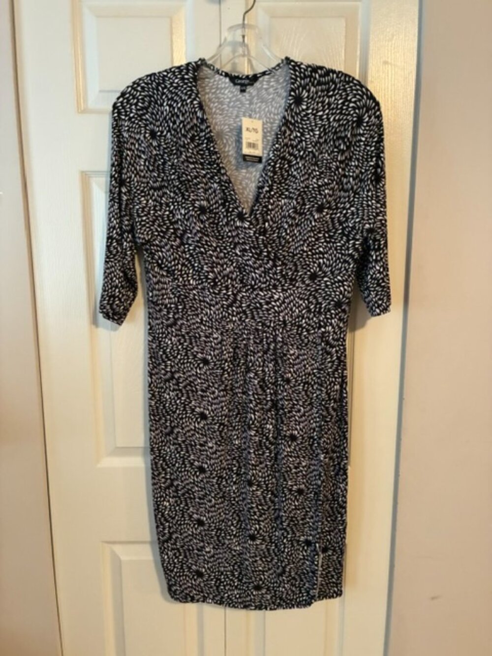 George Black White Abstract Pinwheel 3/4 Sleeve Faux Wrap Dress XL NWT